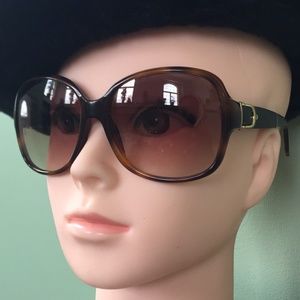 Gucci Oversized Sunglasses